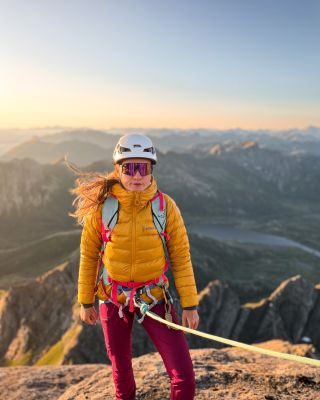 Na horách se počasí může změnit během pár minut – z jasného slunce do husté mlhy či silného větru. 🌬️☀️ Proto je...
