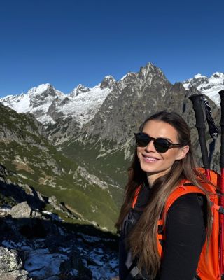 Hory a slunce je pastva pro tvoje oči, nezapomeň tak na jejich ochranu. ⛰☀️ Sáhni třeba po modelu URBAN 11034. Tenhle...