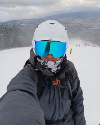 Zima je v plném proudu a ty si chceš užít pohyb naplno a bez nepříjemností? 💡Máme pro tebe pár tipů, na které se vyplatí...